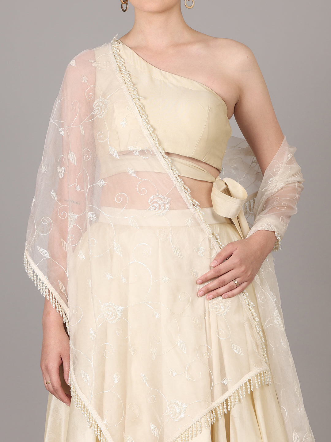 IVORY CROP SKIRT SET